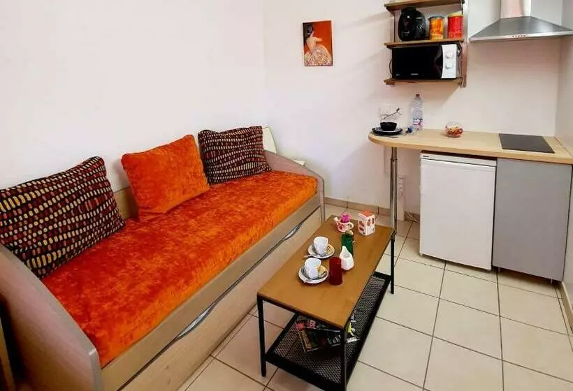 فندق Au Beaujolais Saint Jean