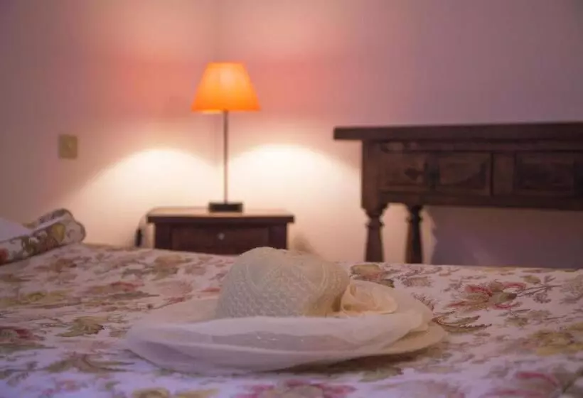 فندق Auberge De La Madone