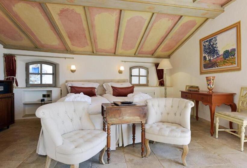 هتل Château Le Cagnard