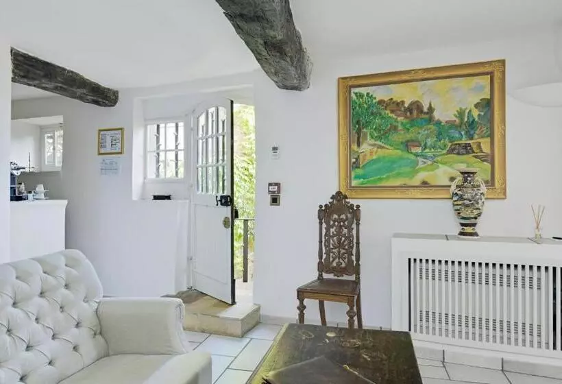 בית מלון כפרי Château Le Cagnard