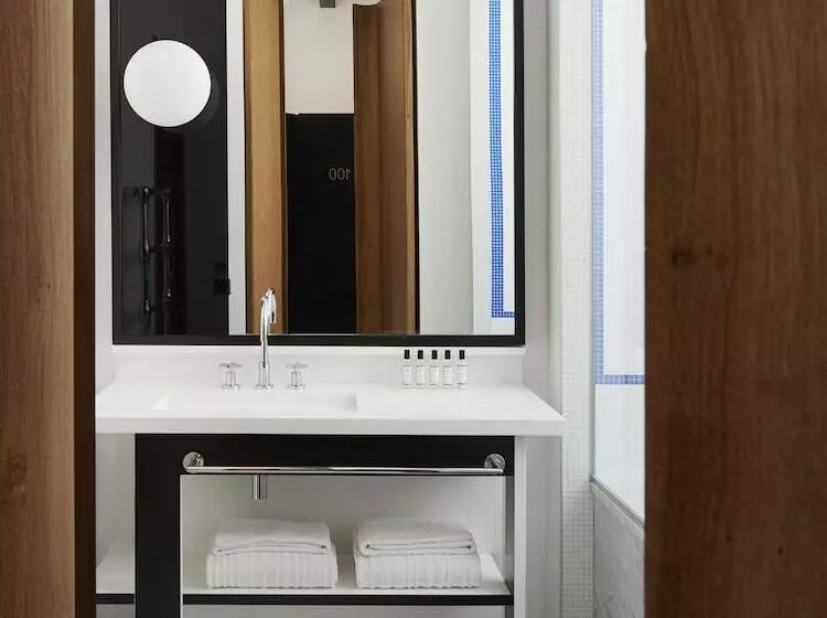 ホテル Du Ministere