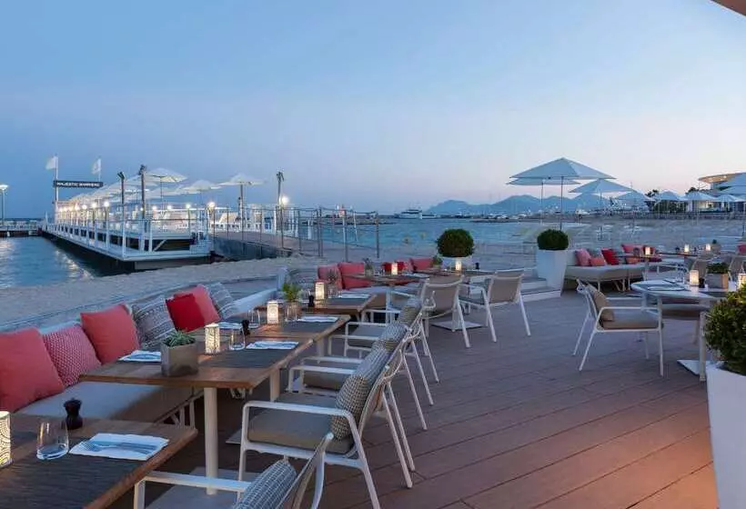 فندق Hôtel Barrière Le Majestic Cannes