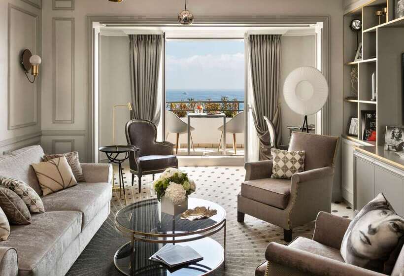 فندق Hôtel Barrière Le Majestic Cannes