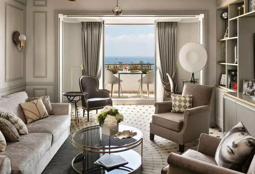 فندق Hôtel Barrière Le Majestic Cannes
