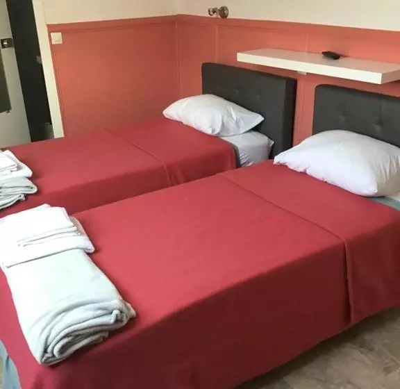 ホテル Hôtel Geoffroy Marie Opéra