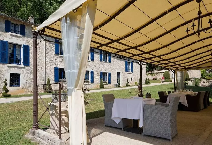 בית מלון כפרי Hôtel Saint Martin   La Maison Younan