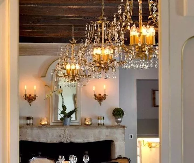 בית מלון כפרי Hôtel Saint Martin   La Maison Younan