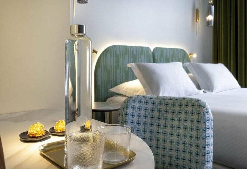 هتل L De Lutece Notre Dame