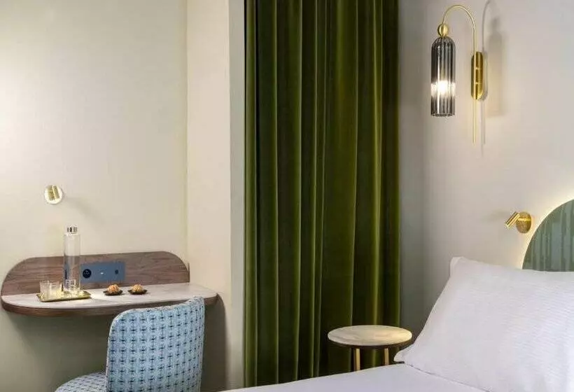 ホテル L De Lutece Notre Dame