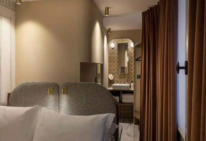 ホテル L De Lutece Notre Dame