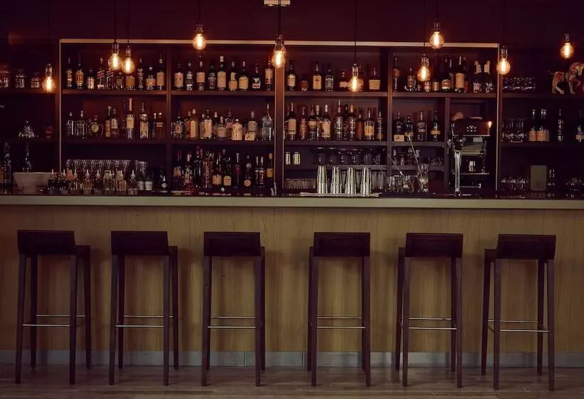 هتل Hôtel De Cavoye