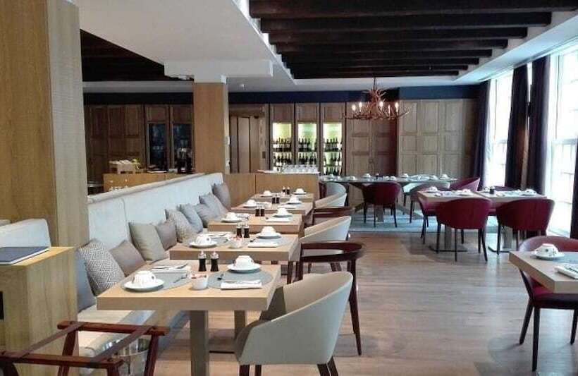 فندق Hôtel De Cavoye