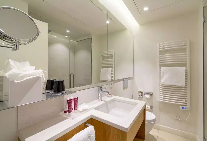 هتل Hôtel De Cavoye