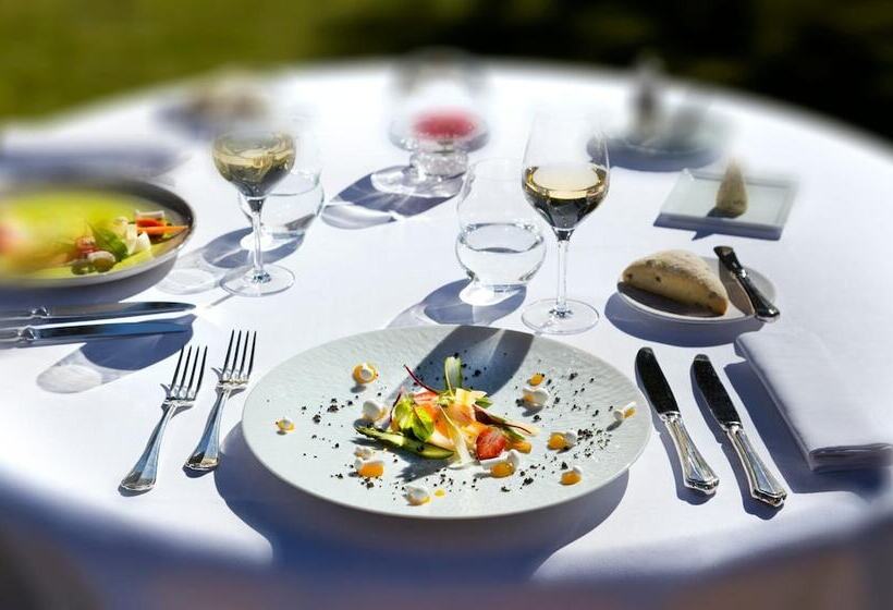 هتل Le Castel Marie Louise