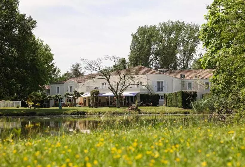 ホテル Le Renaissance