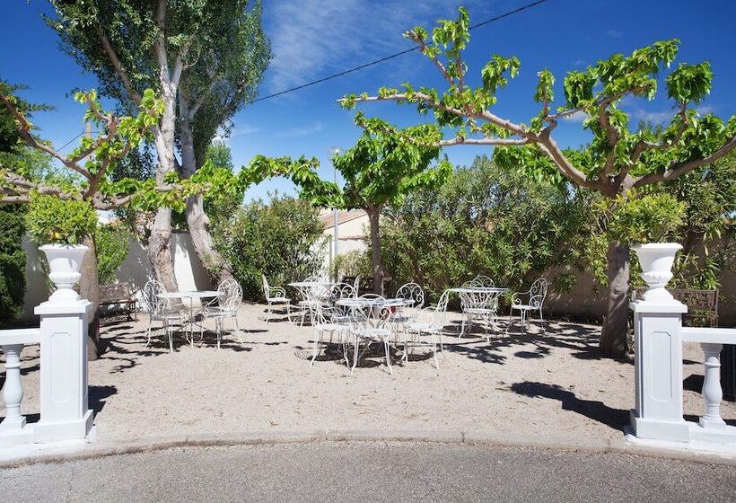 هتل Logis Hôtel Le Rodin