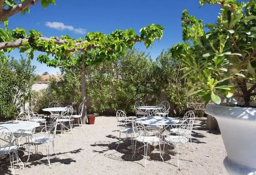 فندق Logis Hôtel Le Rodin