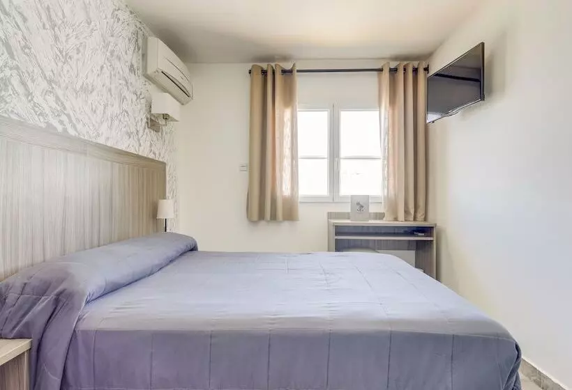 בית מלון כפרי Les Palmiers En Camargue