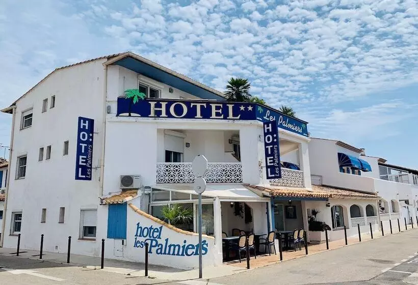 בית מלון כפרי Les Palmiers En Camargue