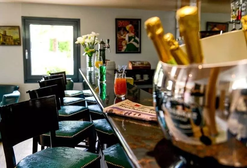 בית מלון כפרי Logis Le Vieux Logis