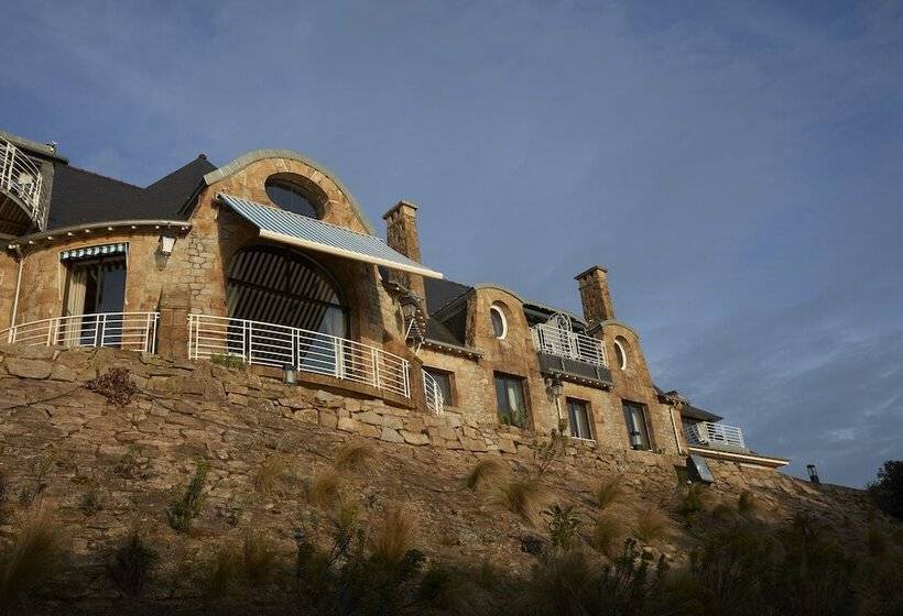 Hotel Manoir De Lan Kerellec