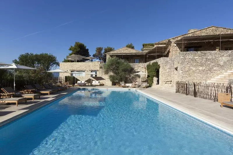 Hotel Mas Des Herbes Blanches Hôtel & Spa – Relais & Châteaux