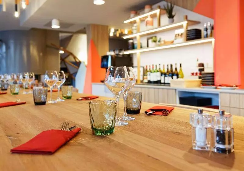 فندق Mercure Annemasse Porte De Geneve