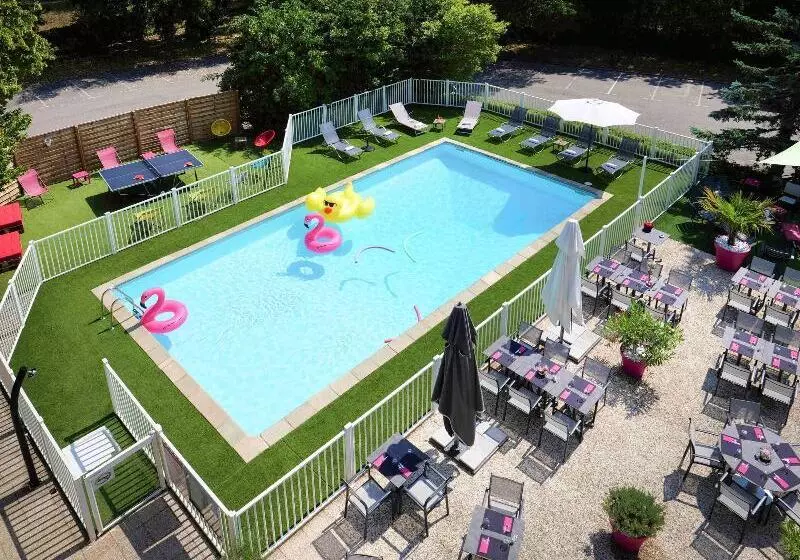 فندق Mercure Annemasse Porte De Geneve