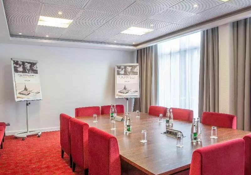 فندق Mercure Annemasse Porte De Geneve