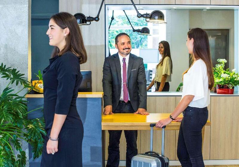 هتل Mercure Castres L'occitan