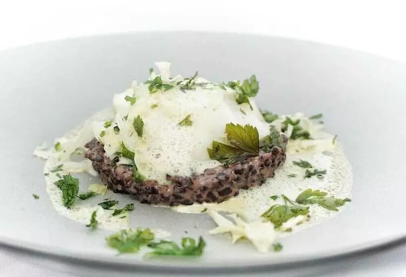 فندق Michel Chabran   Teritoria