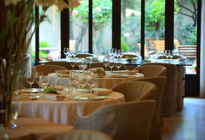 فندق Michel Chabran   Teritoria