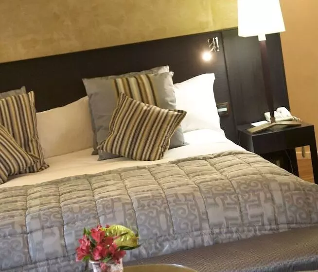 فندق Michel Chabran   Teritoria