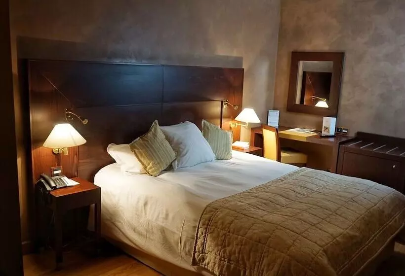 فندق Michel Chabran   Teritoria