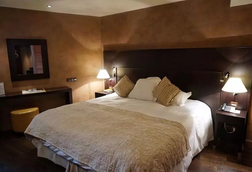 فندق Michel Chabran   Teritoria