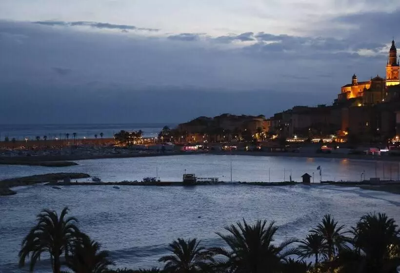 בית מלון כפרי Napoleon