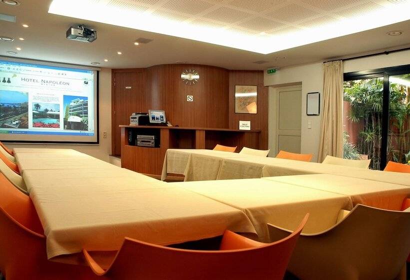 هتل Napoleon