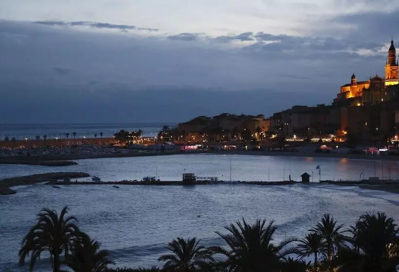 בית מלון כפרי Napoleon