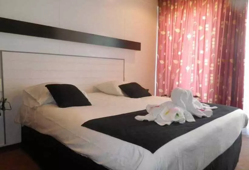 בית מלון כפרי Roc Hôtel