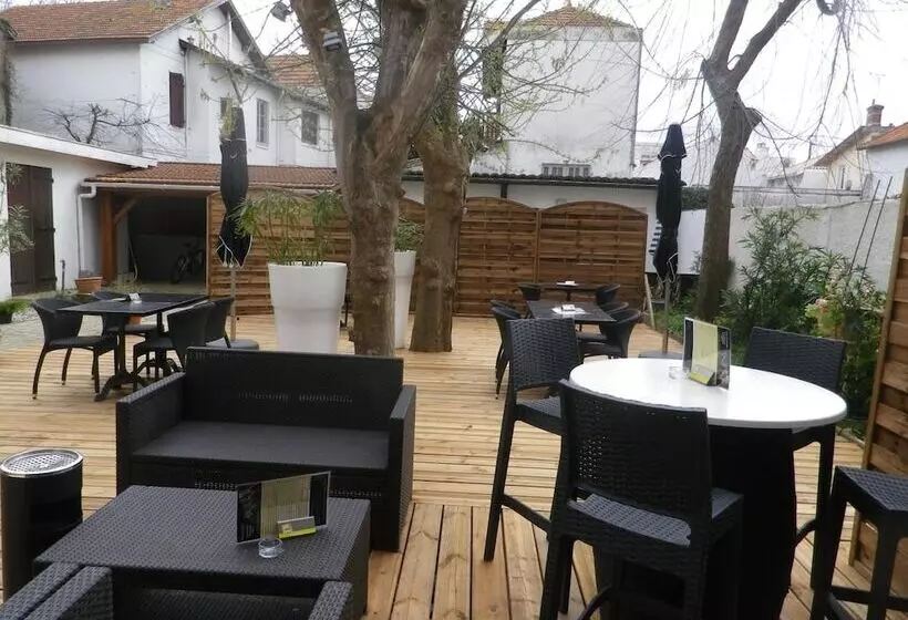 בית מלון כפרי Roc Hôtel