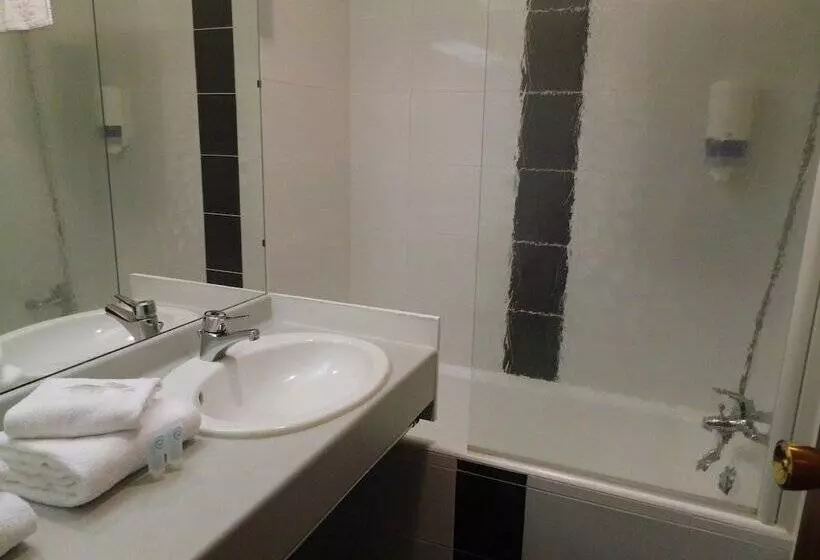 בית מלון כפרי Roc Hôtel