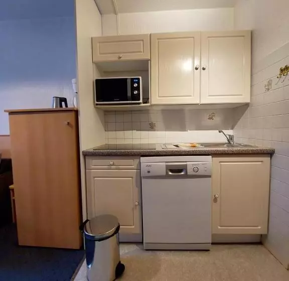 اقامتگاه Hôtel Résidence Le Lys