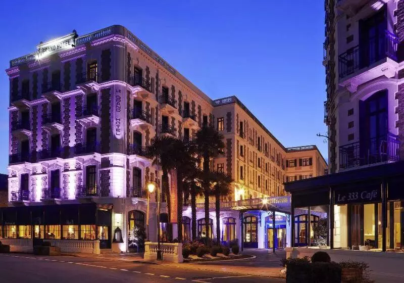 هتل Hôtel Barrière Le Grand Hôtel Dinard