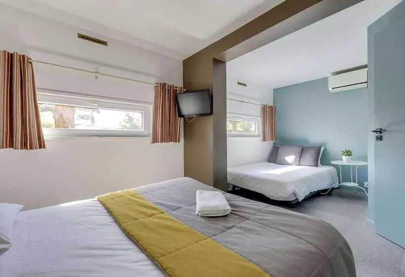 Brit Hotel Lyon Eurexpo