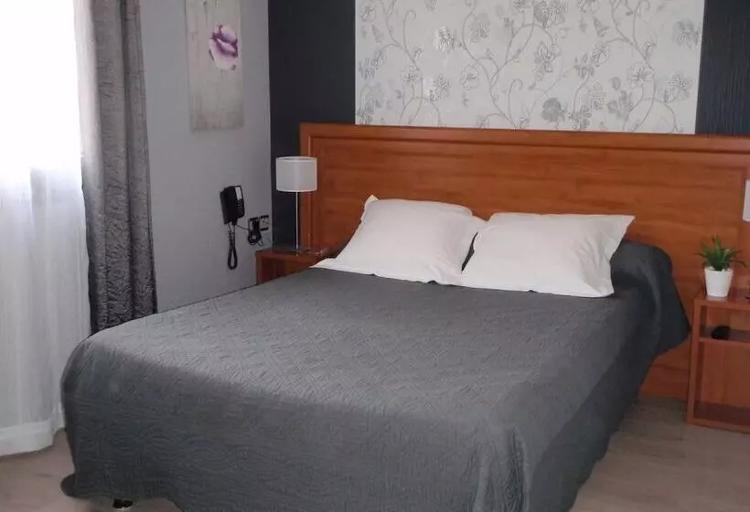 Chez Terrassier   Logis Hôtels   Hotel Et Restaurant