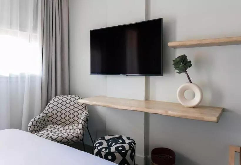 Отель Domaine La Gentilhommière