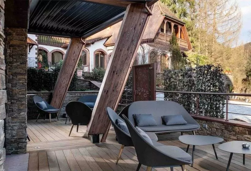 酒店 La Cheneaudière   Hôtel Spa   Relais & Châteaux