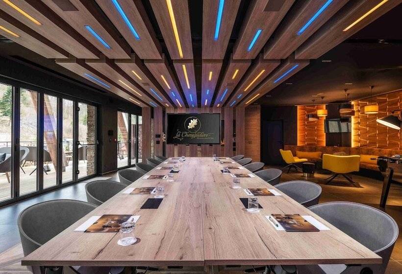 فندق La Cheneaudière Hôtel Spa Relais & Châteaux