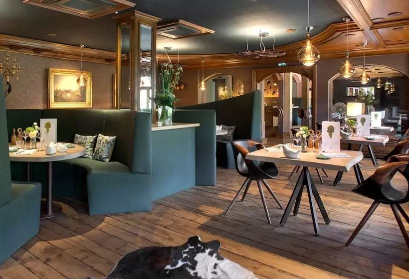 酒店 La Cheneaudière   Hôtel Spa   Relais & Châteaux