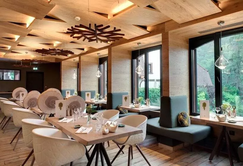 酒店 La Cheneaudière   Hôtel Spa   Relais & Châteaux